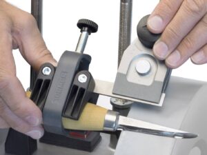 Hoidik Tormek SVM-00 väikstele nugadele